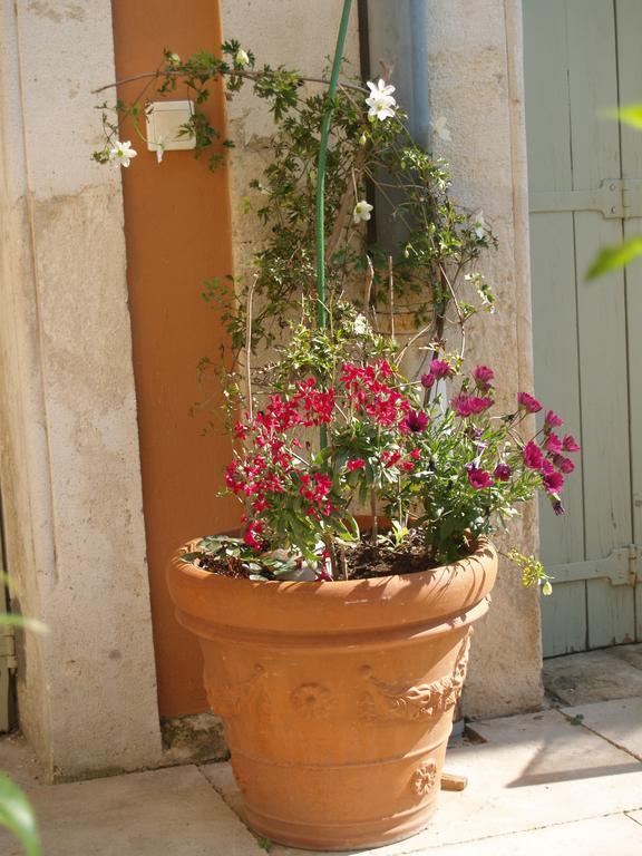 La Merci, Chambres D'Hotes Montpellier Exterior foto